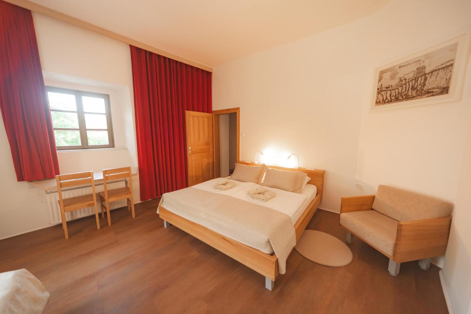 Rooms & Apartments Podsreda Castle Dış mekan fotoğraf